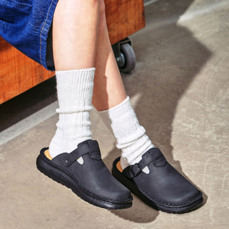 Pantica Black Nubuck Leather Clog-Toe Sandal - Image 3